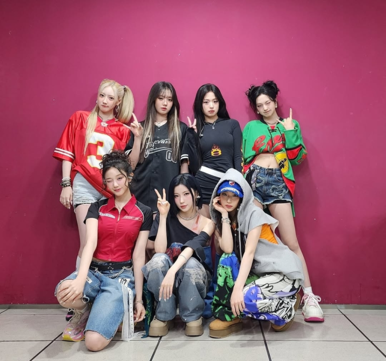 K-pop Concerts Now Have the Craziest Fan Projects