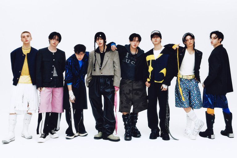 Stray Kids ‘Karma’ Becomes Best-Selling Album in US Stray Kids ‘Karma’ Becomes Best-Selling Album in US